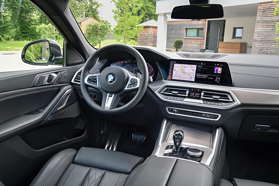 Торпедо BMW X6 xDrive30d M Sport (G06) 2019 года  (WW) (фото 24 из 38)